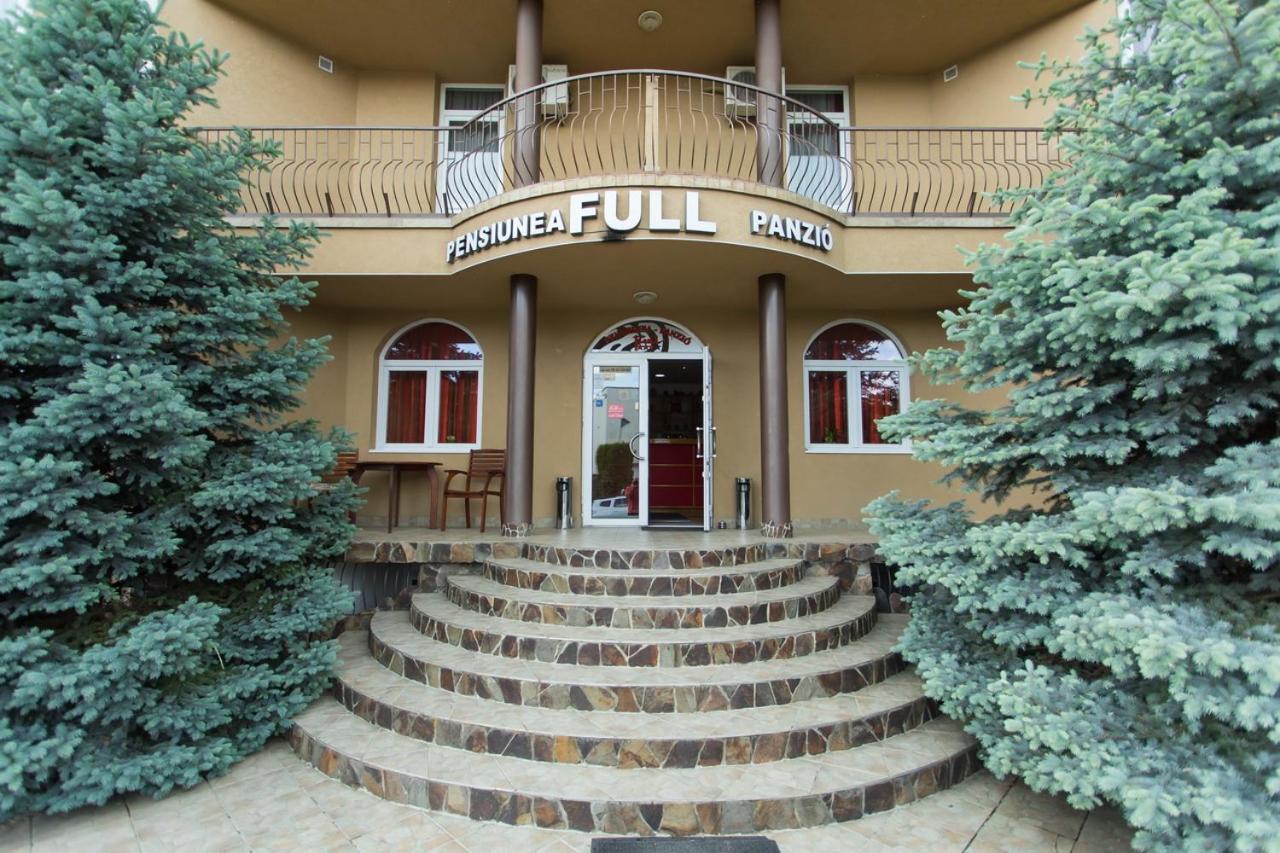Pensiunea Full Târgu-Mureş Exteriér fotografie