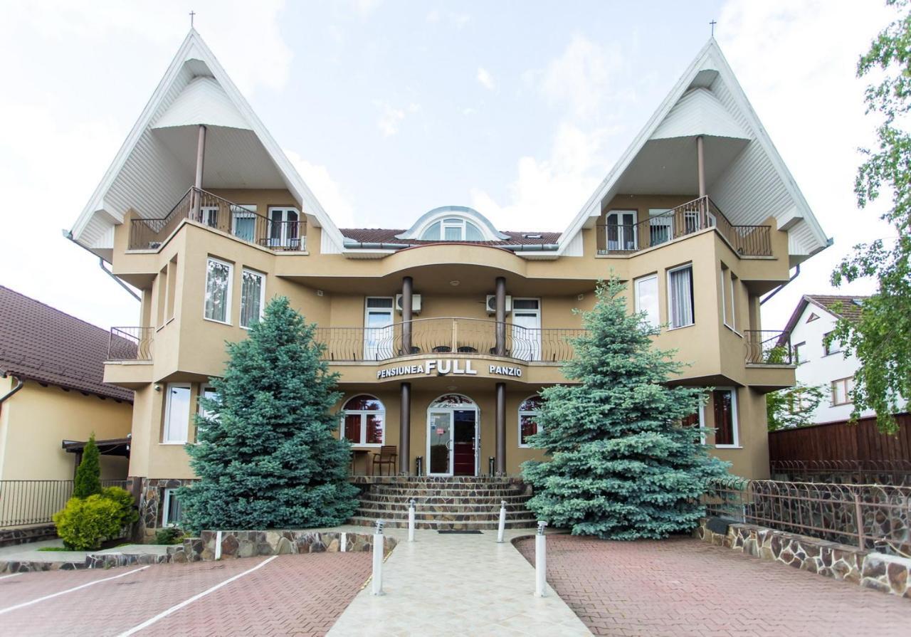 Pensiunea Full Târgu-Mureş Exteriér fotografie