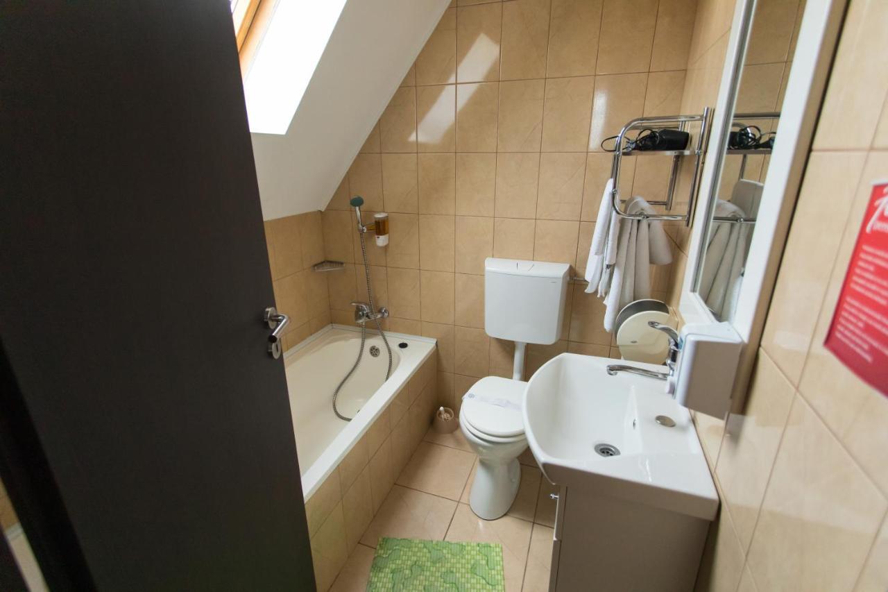 Pensiunea Full Târgu-Mureş Exteriér fotografie